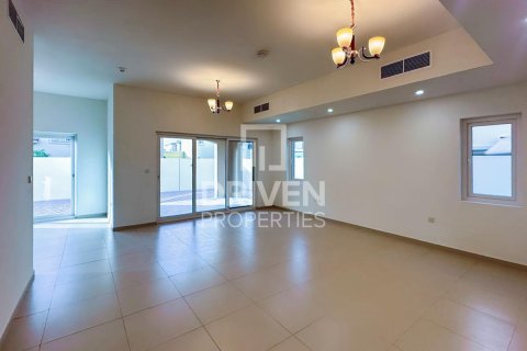 Villa in Villanova, Dubai Land, Dubai 4 bedrooms, 400.04 sq.m. № 140700 - photo 3