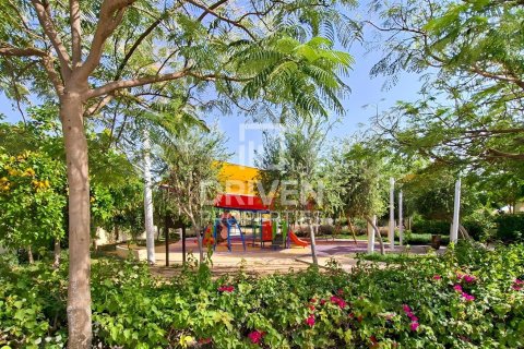Villa in Villanova, Dubai Land, Dubai 4 bedrooms, 400.04 sq.m. № 140700 - photo 13
