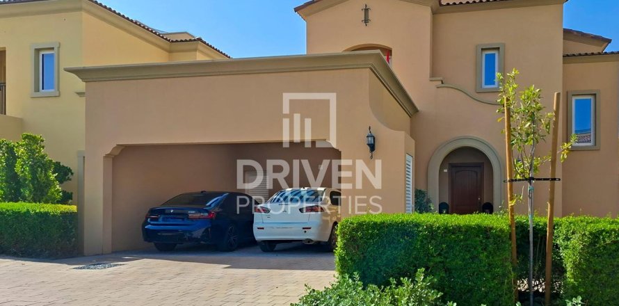 Villa in Villanova, Dubai Land, Dubai 4 bedrooms, 400.04 sq.m. № 140700