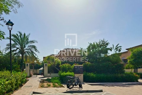 Villa in Villanova, Dubai Land, Dubai 4 bedrooms, 400.04 sq.m. № 140700 - photo 14