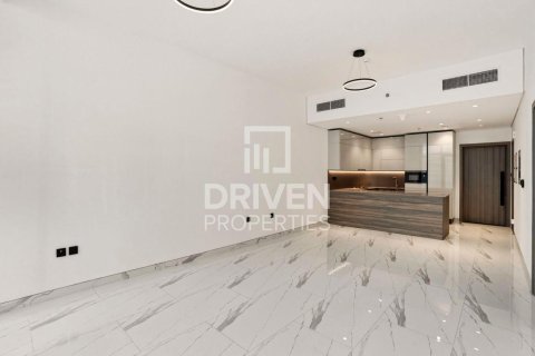 Снять в аренду квартиру в Бизнес-Бэе, Дубай: 1 спальня, 90.21м², № 129942 - фото 4