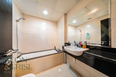 Villa en Diamond Views, Jumeirah Village Circle, Dubai, 3 dormitorios, 143 m², № 60678 - foto 5