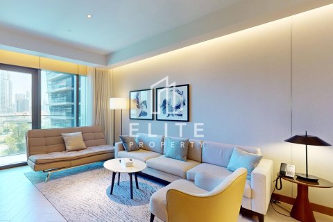 Купить квартиру в The Address Residences Dubai Opera, Даунтаун Дубай (Даунтаун Бурдж Дубай), Дубай: 3 спальни, 155м², № 141263 - фото 2