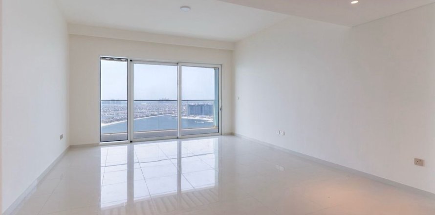 Apartment in Dubai Harbour, Dubai 2 bedrooms, 146.4 sq.m. № 97712