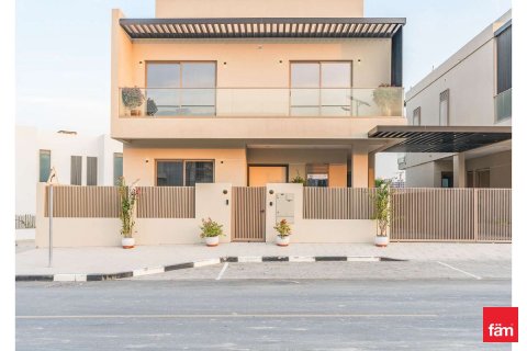 Villa in Al Furjan, Dubai 4 bedrooms, 600 sq.m. № 99399