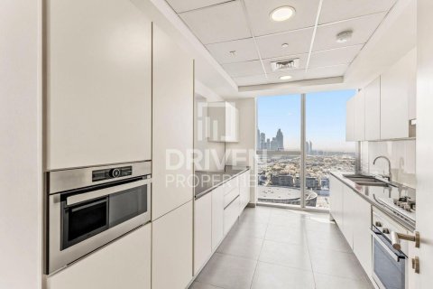 Apartment in Al Satwa, Dubai 3 bedrooms, 198.53 sq.m. № 128189 - photo 19