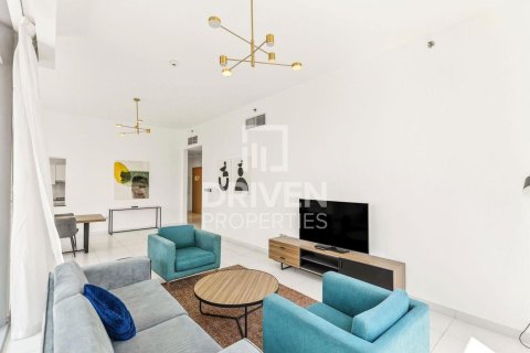 Apartment in Al Satwa, Dubai 3 bedrooms, 198.53 sq.m. № 128189 - photo 7