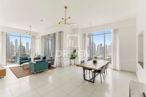 Apartment in Al Satwa, Dubai 3 bedrooms, 198.53 sq.m. № 128189 - photo 4