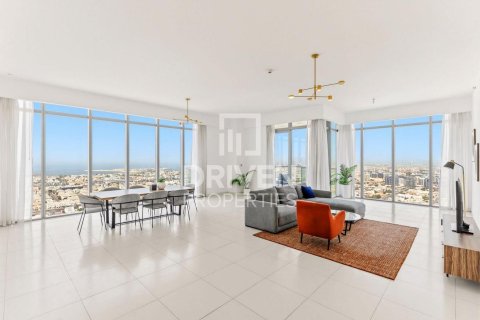 Снять в аренду квартиру в Аль-Сатве, Дубай: 3 спальни, 244.99м², № 128190 - фото 2