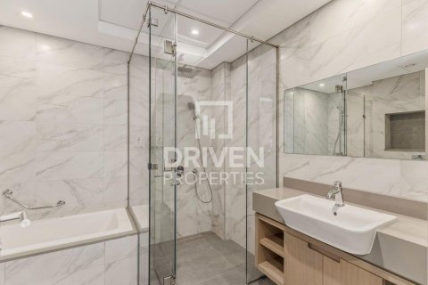 Снять в аренду квартиру в Аль-Сатве, Дубай: 3 спальни, 244.99м², № 128190 - фото 21
