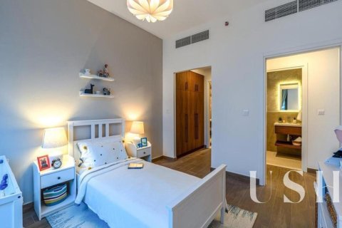 Apartment in Town Square, Dubai 3 bedrooms, 142 sq.m. № 39534 - photo 16