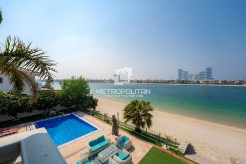 Вилла в Signature Villas, Пальма Джумейра, Дубай, 6 спален, 1245м², № 73196