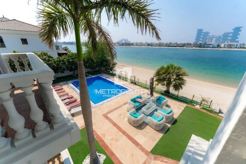 Снять в аренду виллу в Signature Villas, Пальма Джумейра, Дубай: 6 спален, 1245м², № 73196 - фото 13