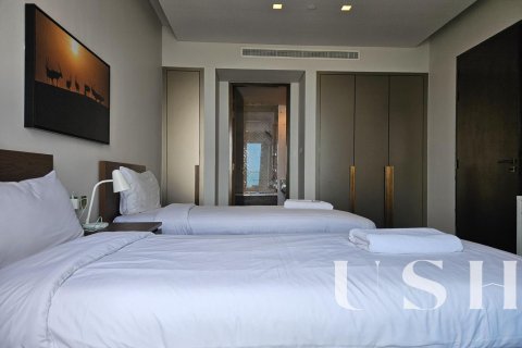 Apartment in Dubai Marina, Dubai 2 bedrooms, 115 sq.m. № 39195 - photo 20