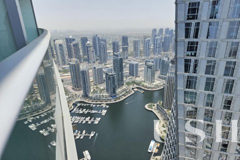Apartment in Dubai Marina, Dubai 2 bedrooms, 115 sq.m. № 39195 - photo 17