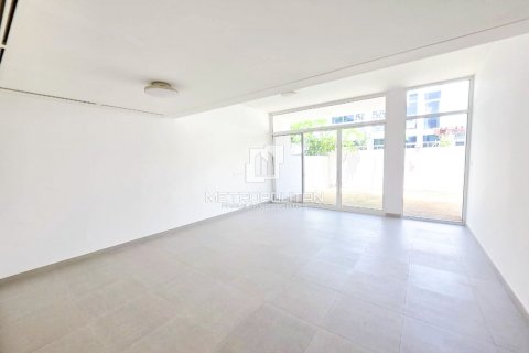 Снять в аренду таунхаус в Arabella Townhouses, Мудон, Дубай: 3 спальни, 186м², № 72995 - фото 3