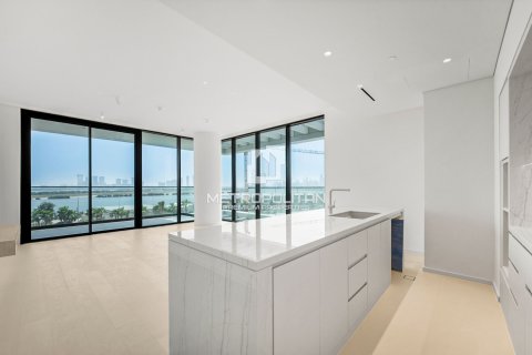 Apartment in Al Jaddaf, Dubai 2 bedrooms, 132 sq.m. № 72987