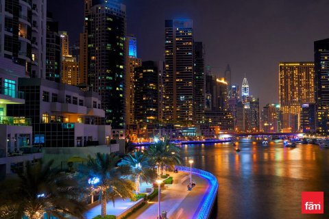 Apartment in Dubai Marina, Dubai 4 bedrooms, 244.1 sq.m. № 47914 - photo 4