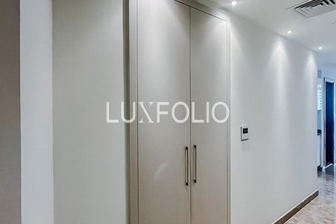Снять в аренду квартиру в Дубай Марине, Дубай: 4 спальни, 284м², № 46169 - фото 17