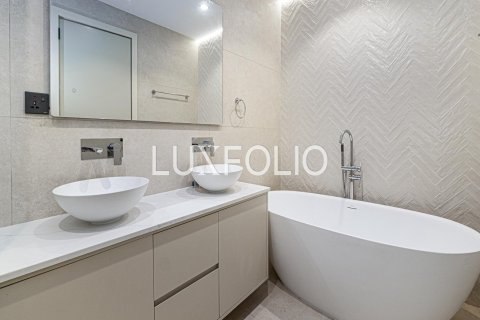 شقة في وسط مدينة دبي, دبي 2 غرف نوم, 205 م² رقم 45755 - صورة 10