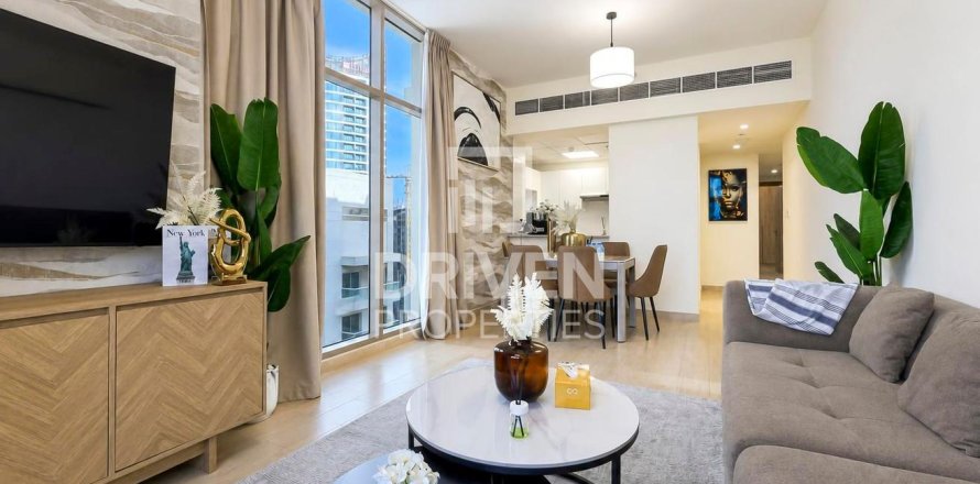Квартира в Бизнес-Бэе, Дубай, 2 спальни, 117.52м², № 129378
