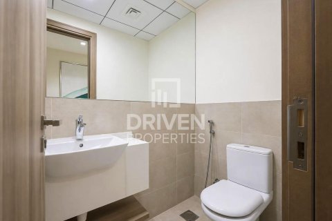 Снять в аренду квартиру в Бизнес-Бэе, Дубай: 2 спальни, 117.52м², № 129378 - фото 15