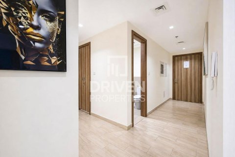 Снять в аренду квартиру в Бизнес-Бэе, Дубай: 2 спальни, 117.52м², № 129378 - фото 2