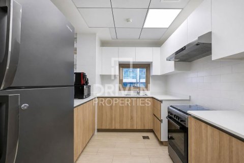 Снять в аренду квартиру в Бизнес-Бэе, Дубай: 2 спальни, 117.52м², № 129378 - фото 3