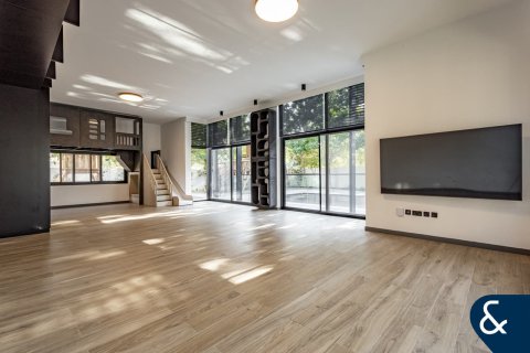 Villa à The Villa, Dubai, 5 chambres, 530 m², № 98630 - photo 4