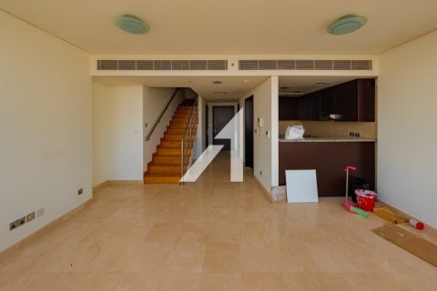Apartment in Dubai 1 bedroom, 96 sq.m. № 7557
