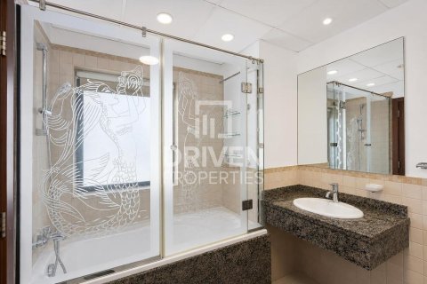 Снять в аренду квартиру в Shams, Джумейра Бич Резиденс, Дубай: 2 спальни, 122.91м², № 128047 - фото 11
