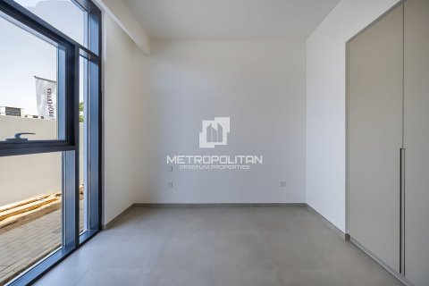 Adosado en Mudon, Dubai, 4 dormitorios, 254 m², № 73840 - foto 11
