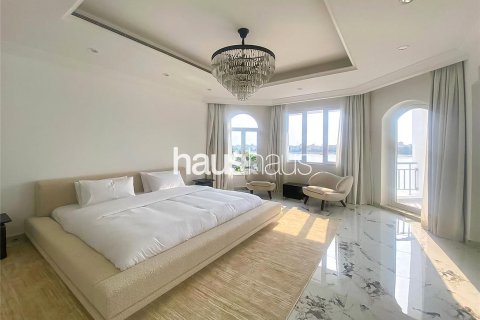 Снять в аренду виллу в Garden Homes, Пальма Джумейра, Дубай: 4 спальни, 687м², № 44772 - фото 12