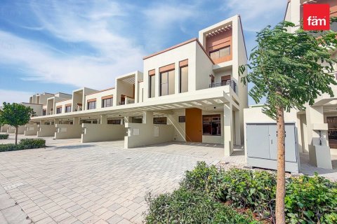 تاون هاوس في دبي 5 غرف نوم , 183.6 م² رقم 137458 - صورة 10