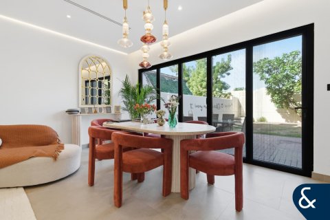 Villa in Springs 14, The Springs, Dubai 3 bedrooms, 228 sq.m. № 91172 - photo 6