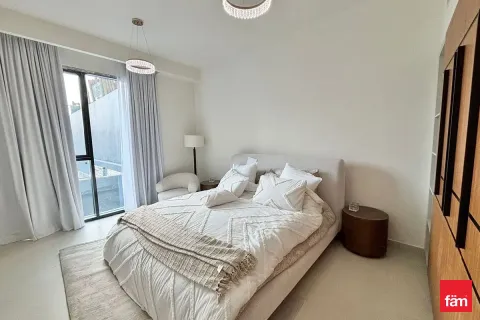 Appartement à Dubai, 2 chambres, 122.9 m², № 113025 - photo 2