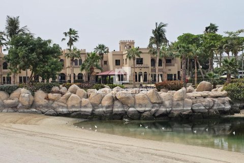 Villa en Palm Jumeirah, Dubai, 3 dormitorios, 423 m², № 14685 - foto 21