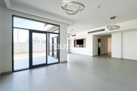 Villa in The Pulse, Dubai South (Dubai World Central), Dubai 4 bedrooms, 306 sq.m. № 45159 - photo 5