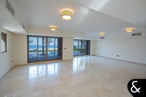 Villa in Kingdom of Sheba, Palm Jumeirah, Dubai 5 bedrooms, 1292 sq.m. № 75716 - photo 3