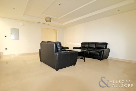 Villa in Kingdom of Sheba, Palm Jumeirah, Dubai 5 bedrooms, 1292 sq.m. № 75716 - photo 23
