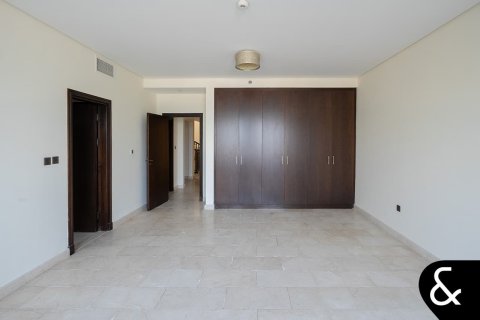 Villa in Kingdom of Sheba, Palm Jumeirah, Dubai 5 bedrooms, 1292 sq.m. № 75716 - photo 9