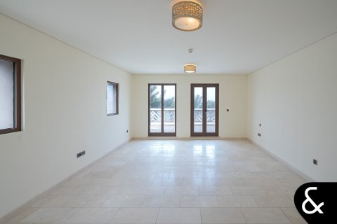 Villa in Kingdom of Sheba, Palm Jumeirah, Dubai 5 bedrooms, 1292 sq.m. № 75716 - photo 4