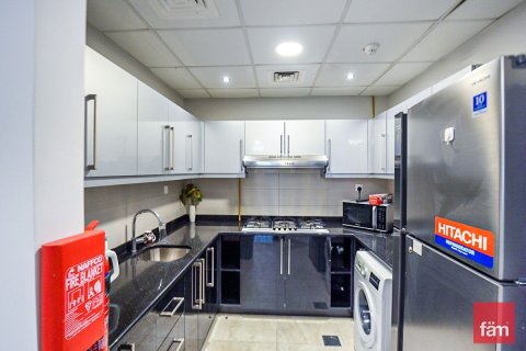 Apartment in Business Bay, Dubai 4 bedrooms, 201.8 sq.m. № 100167 - photo 9