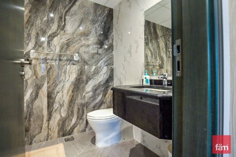 Apartment in Business Bay, Dubai 4 bedrooms, 201.8 sq.m. № 100167 - photo 7