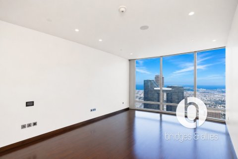 Apartment in Downtown Dubai (Downtown Burj Dubai), Dubai 3 bedrooms, 247 sq.m. № 137727 - photo 15