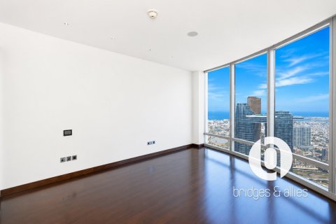 Apartment in Downtown Dubai (Downtown Burj Dubai), Dubai 3 bedrooms, 247 sq.m. № 137727 - photo 2