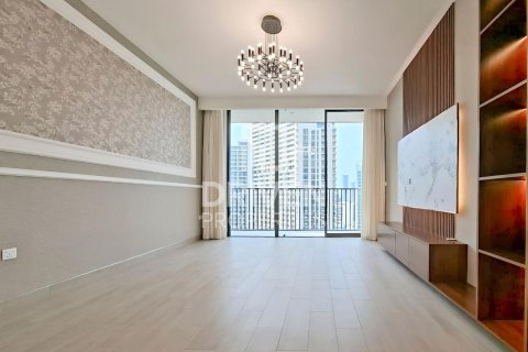 Квартира в Джумейра Вилладж Серкл, Дубай, 3 спальни, 121.89м², № 136983