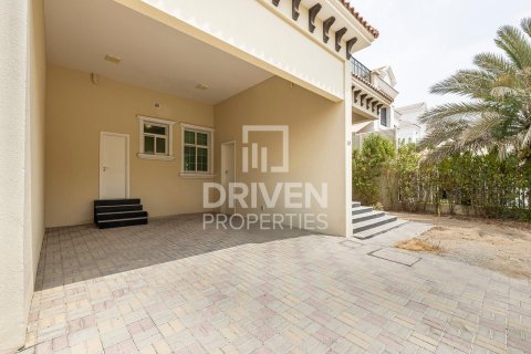 Villa à The Villa, Dubai, 5 chambres, 561.04 m², № 136996 - photo 25