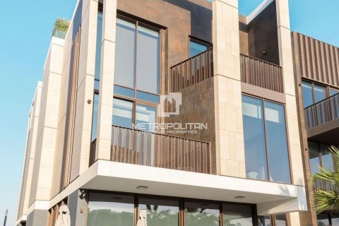 Villa in Jumeirah Bay Island, Jumeirah, Dubai 5 bedrooms, 540 sq.m. № 14886 - photo 10