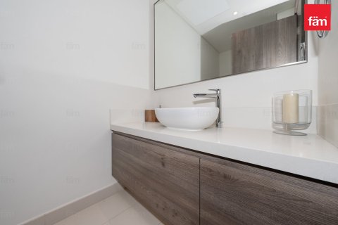 Apartment in Dubai 3 bedrooms, 173.8 sq.m. № 112842 - photo 28